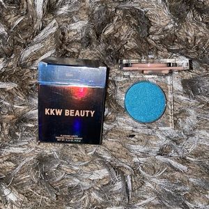 New Never Used KKW Beauty “Bands” eyeshadow